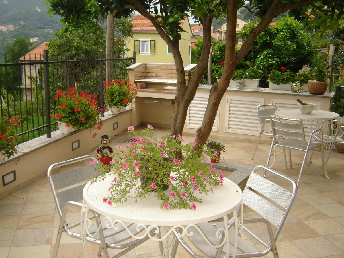 La Dolce Vita B&B Noli Ngoại thất bức ảnh